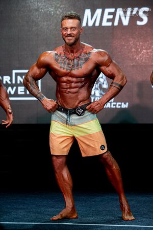 MEN`S PHYSIQUE 174